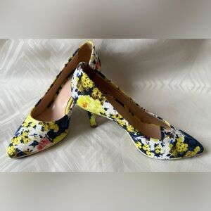 MSGM Designer Size European 36 Floral Print Women's Heels Shoes Italy Colorful
